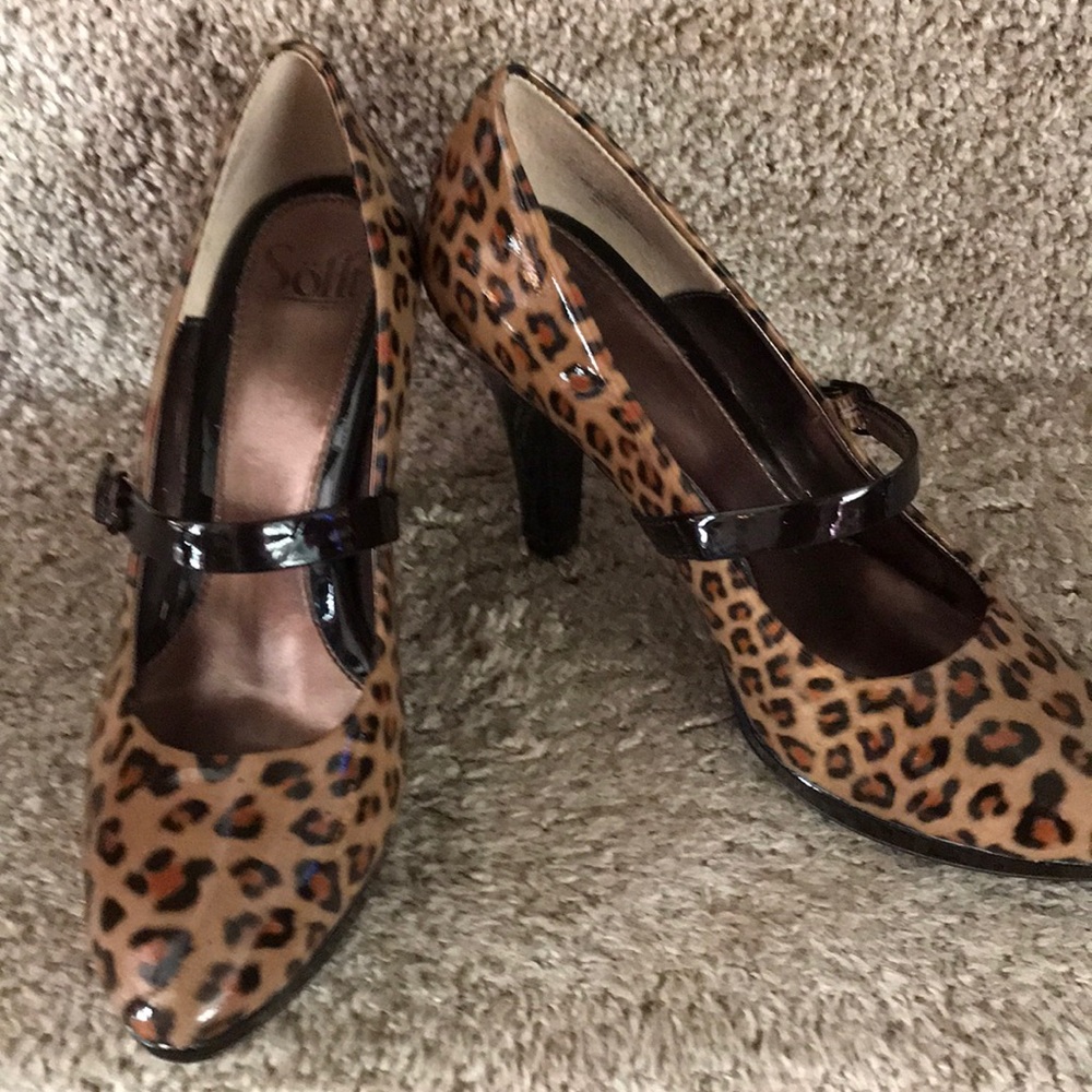 Ladies soft shoes like new worn once
